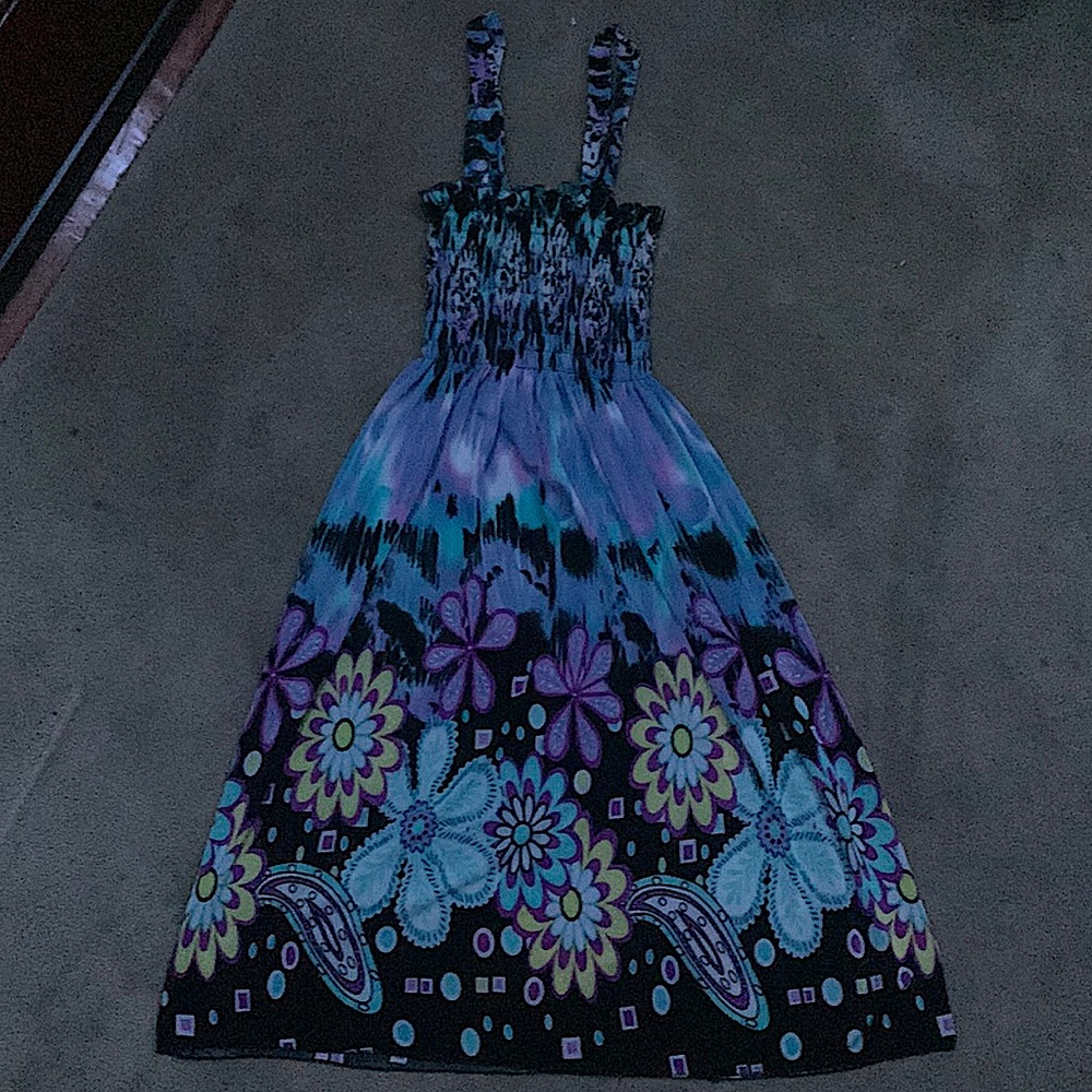 Size: Medium (Girls)